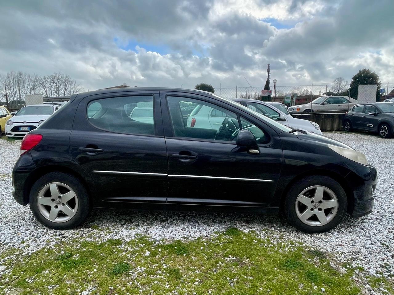 Peugeot 207 1.4 HDi 70CV FAP 5p. XS