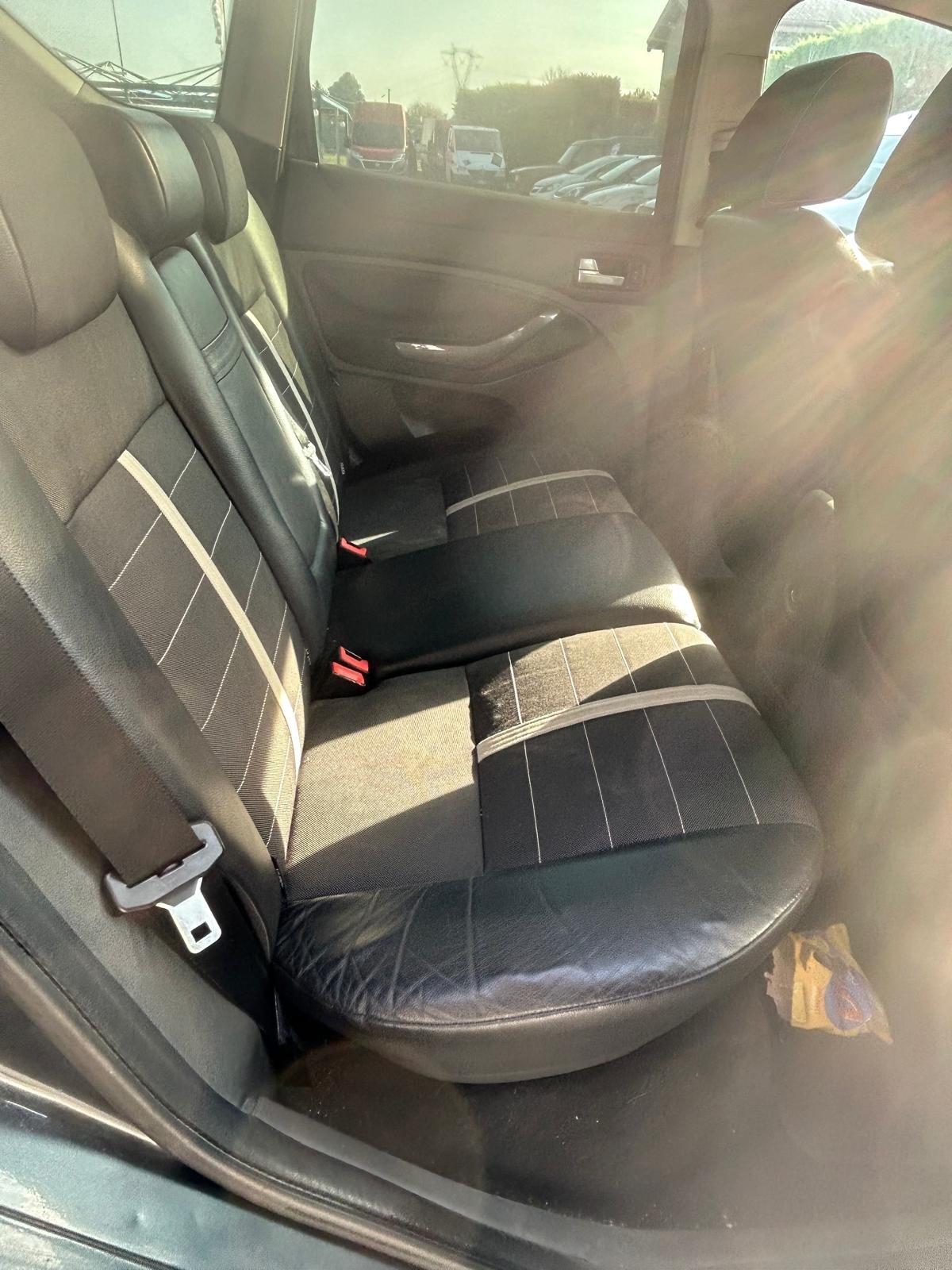 Ford Kuga 2.0 TDCi 136 CV 4WD Titanium DPF