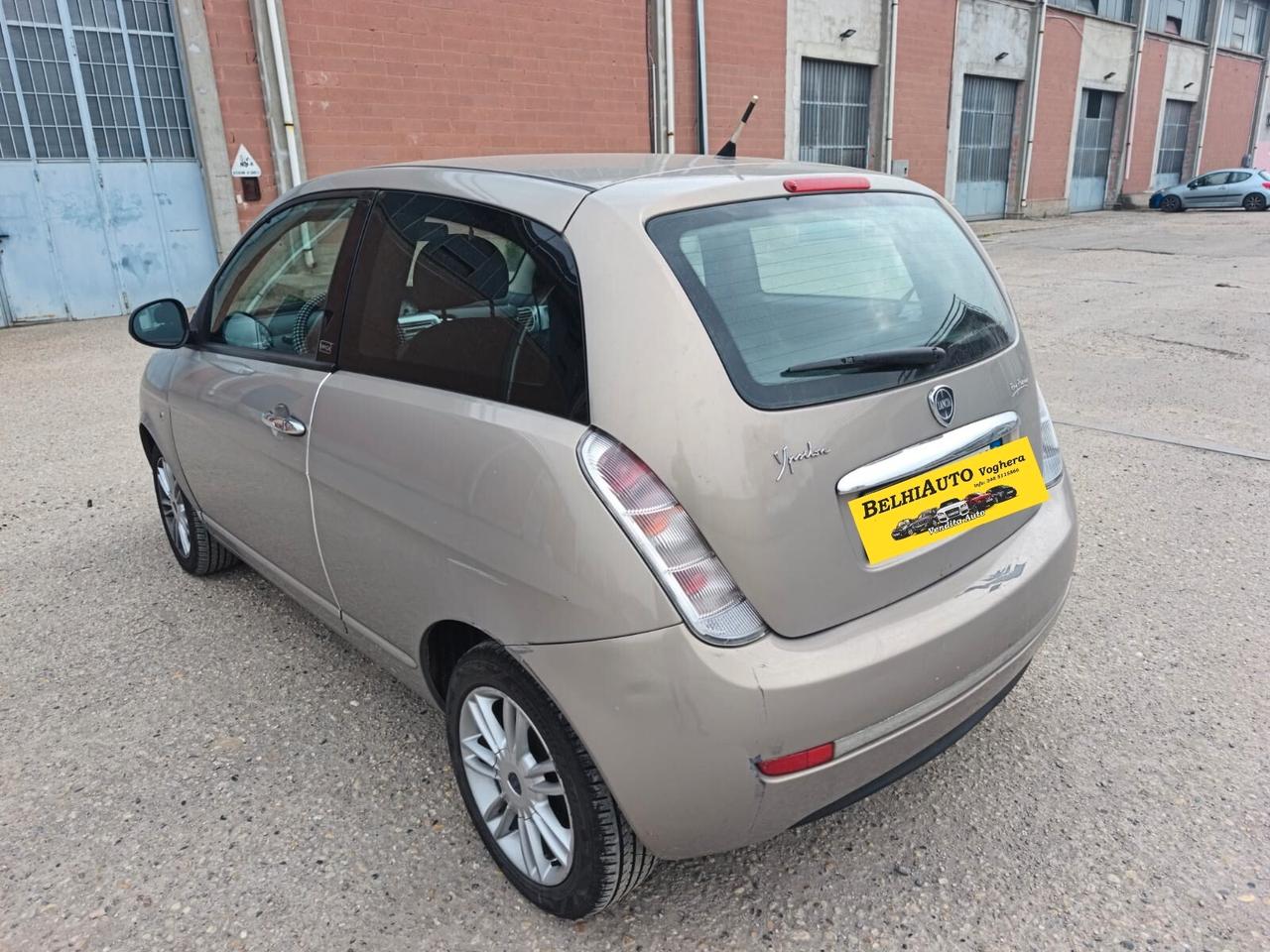 Lancia Ypsilon 2011---1.2 Benzina Neopatentati