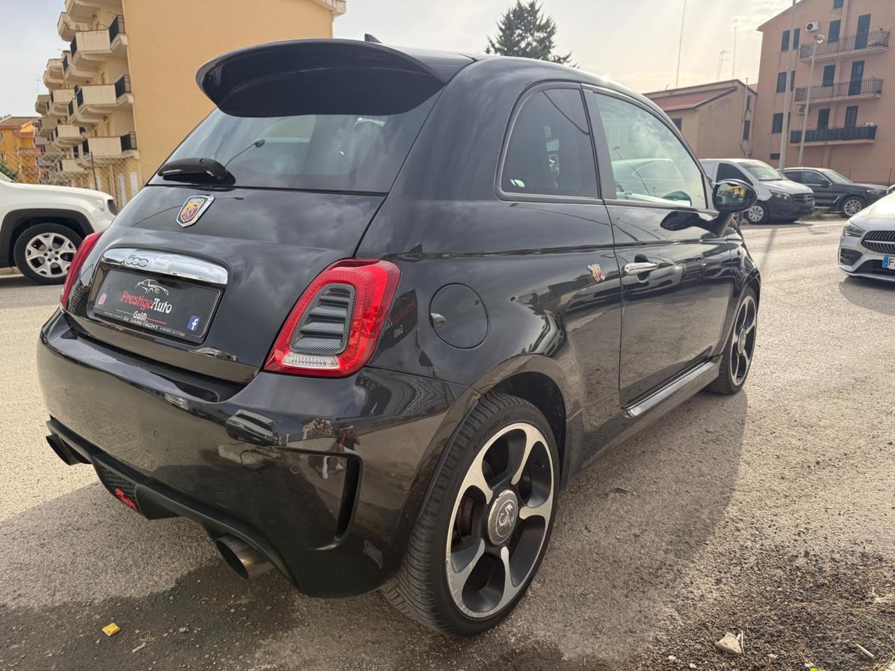 Abarth 500 1.4 Turbo T-Jet MTA Custom 2013 GPL