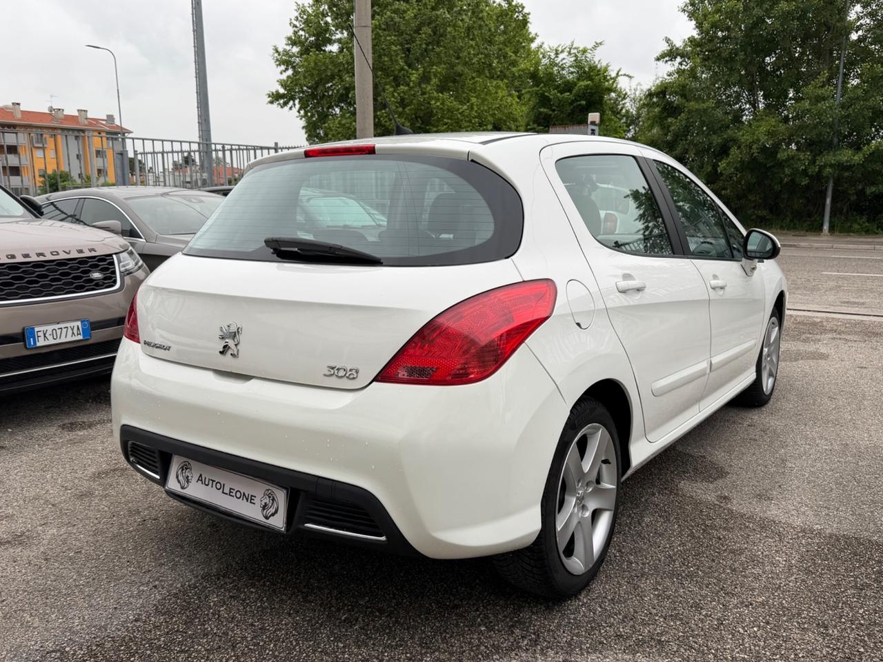 Peugeot 308 1.6 HDi 110CV 5p. Premium (6 Marce)