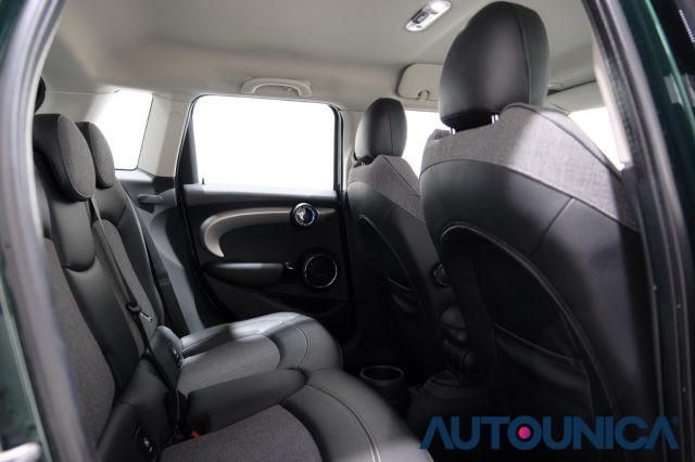 MINI Cooper SD 2.0 COOPER SD AUTOMATICA 5 PORTE