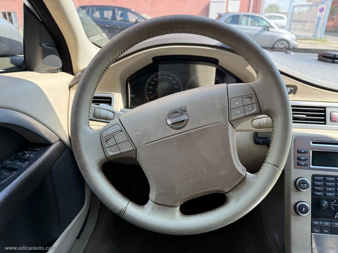 VOLVO XC70 D5 AWD aut.