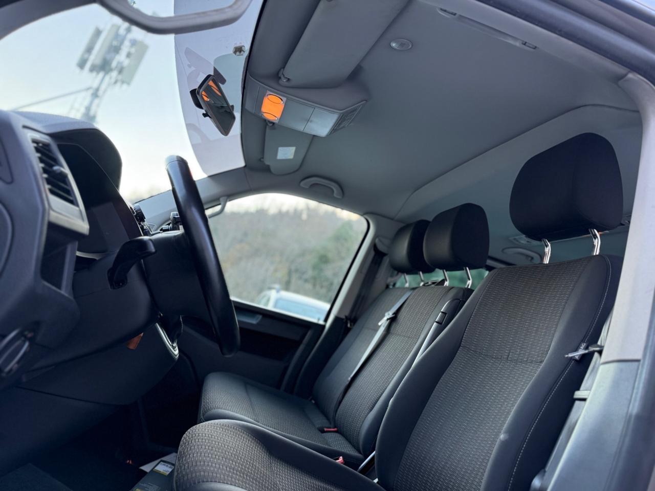 Volkswagen Caravelle 2.0 TDI 150CV DSG 9 posti