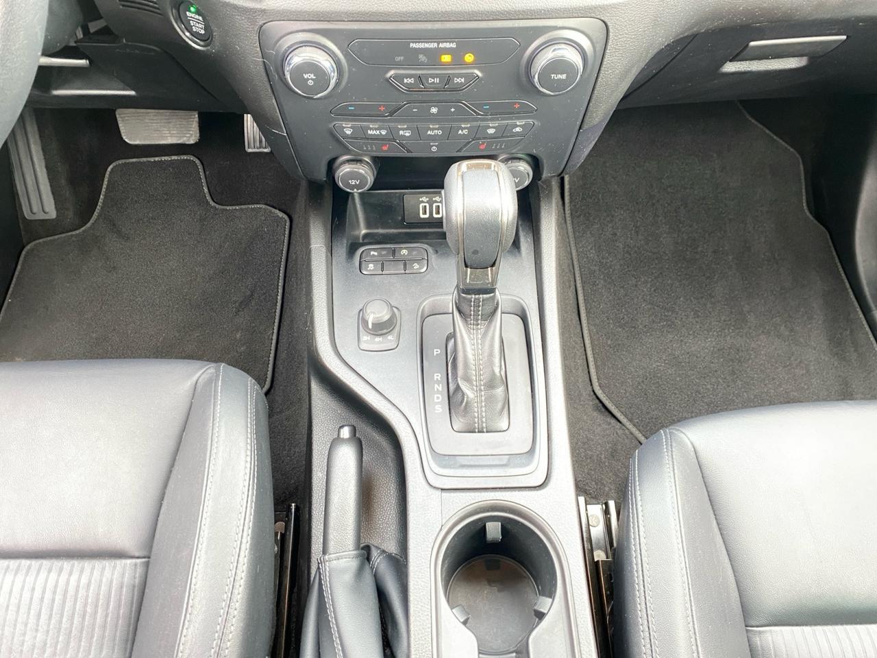 FORD Ranger VII 2019 - Ranger 2.0 ecoblue double cab Limited 213c