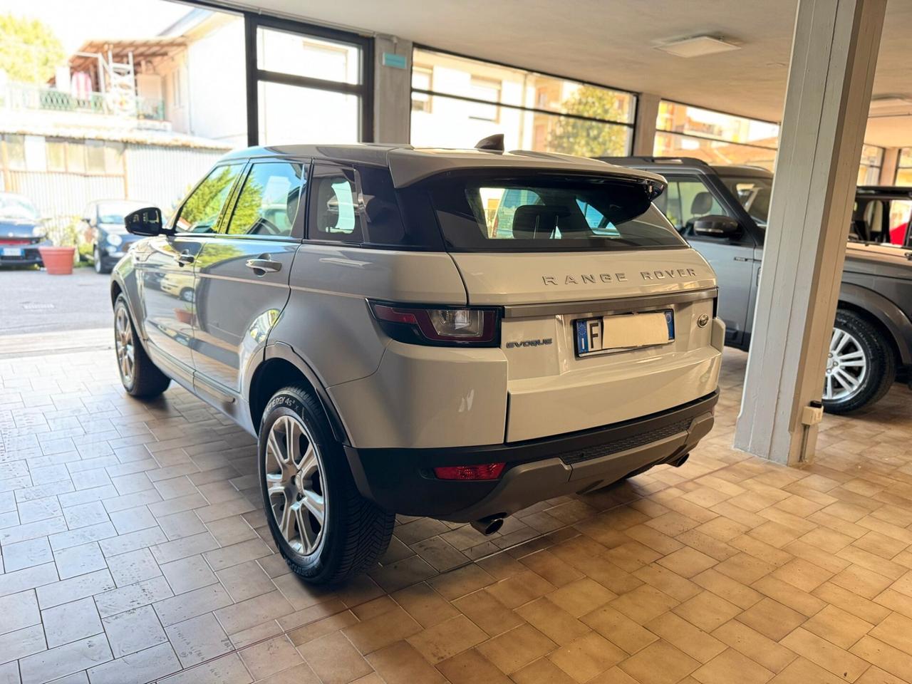 Land Rover Range Evoque 2.0 TD4 150 CV 5p. Business Edition Pure