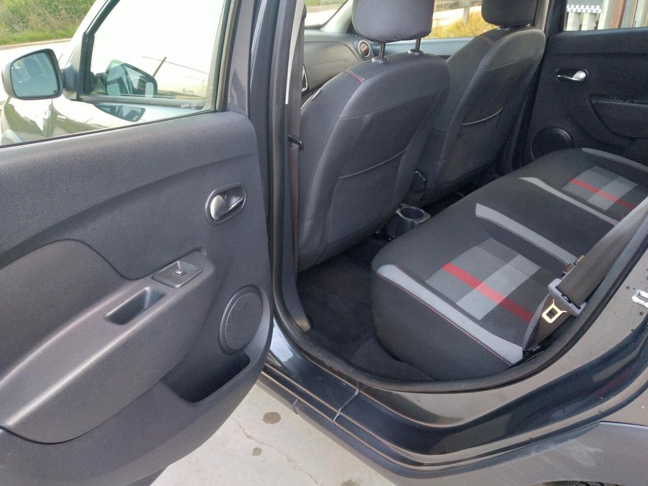 Dacia Sandero Stepway 1.5 Blue dCi 95 CV Techroad