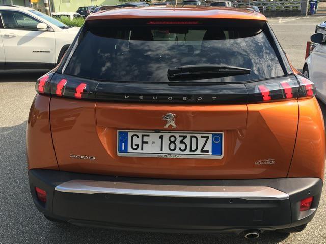 PEUGEOT 2008 BlueHDi 130 S&S EAT8 Allure Pack