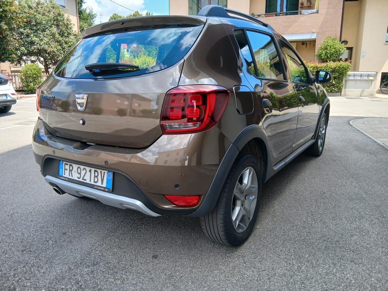 Dacia Sandero Stepway 0.9 TCe 12V TurboGPL 90CV tua a € 164 mese