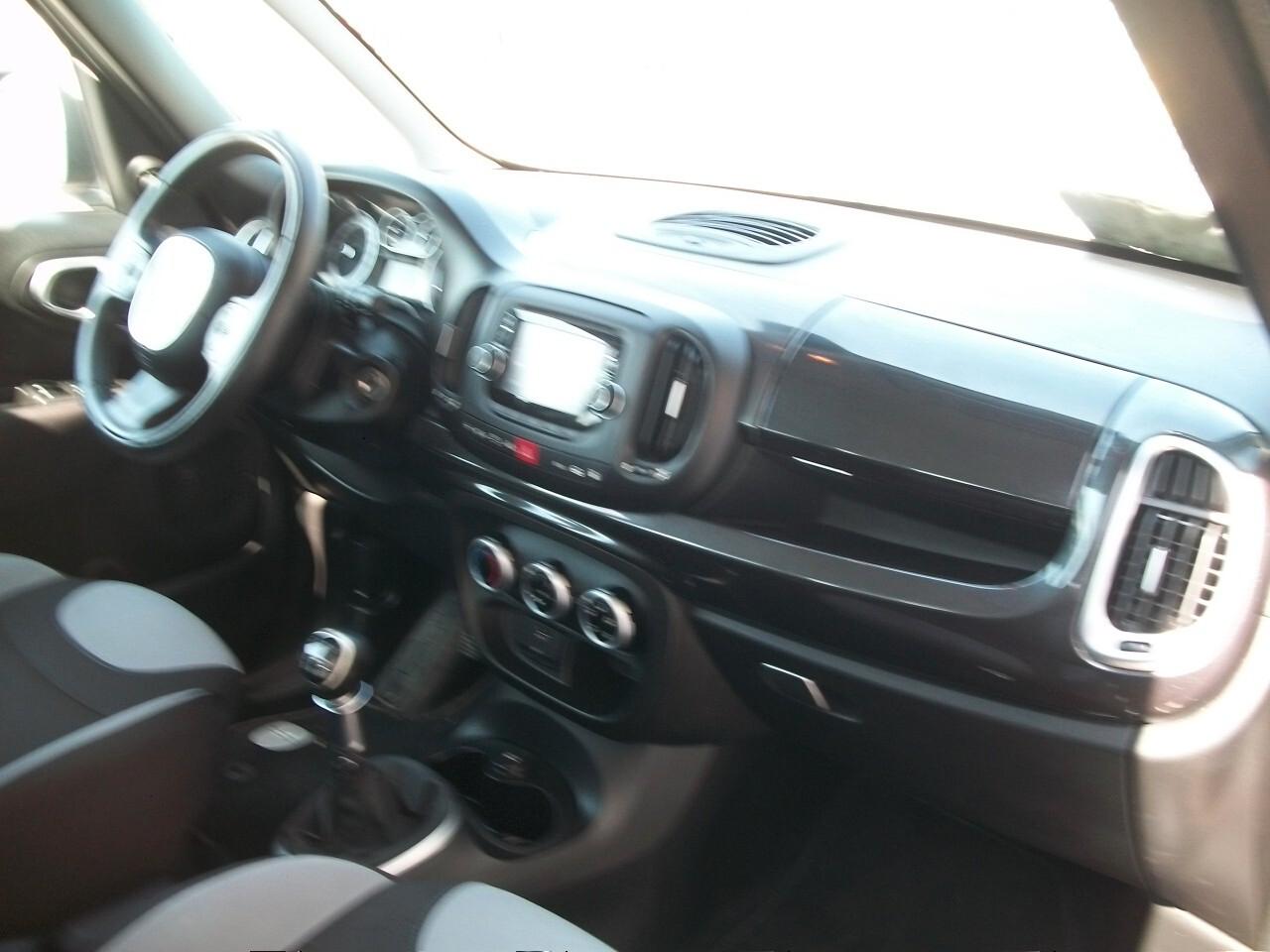 Fiat 500L 0.9 TwinAir Turbo Natural Power Pop CC 875 KM 136570 GARANZIA UN ANNO BENZINA E METANO SI NUOVI PATENTATI