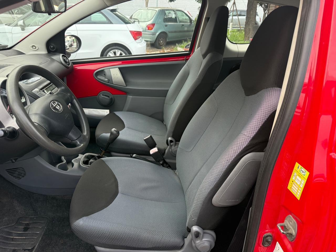 Toyota Aygo 1.0 12V VVT-i 3 porte Now