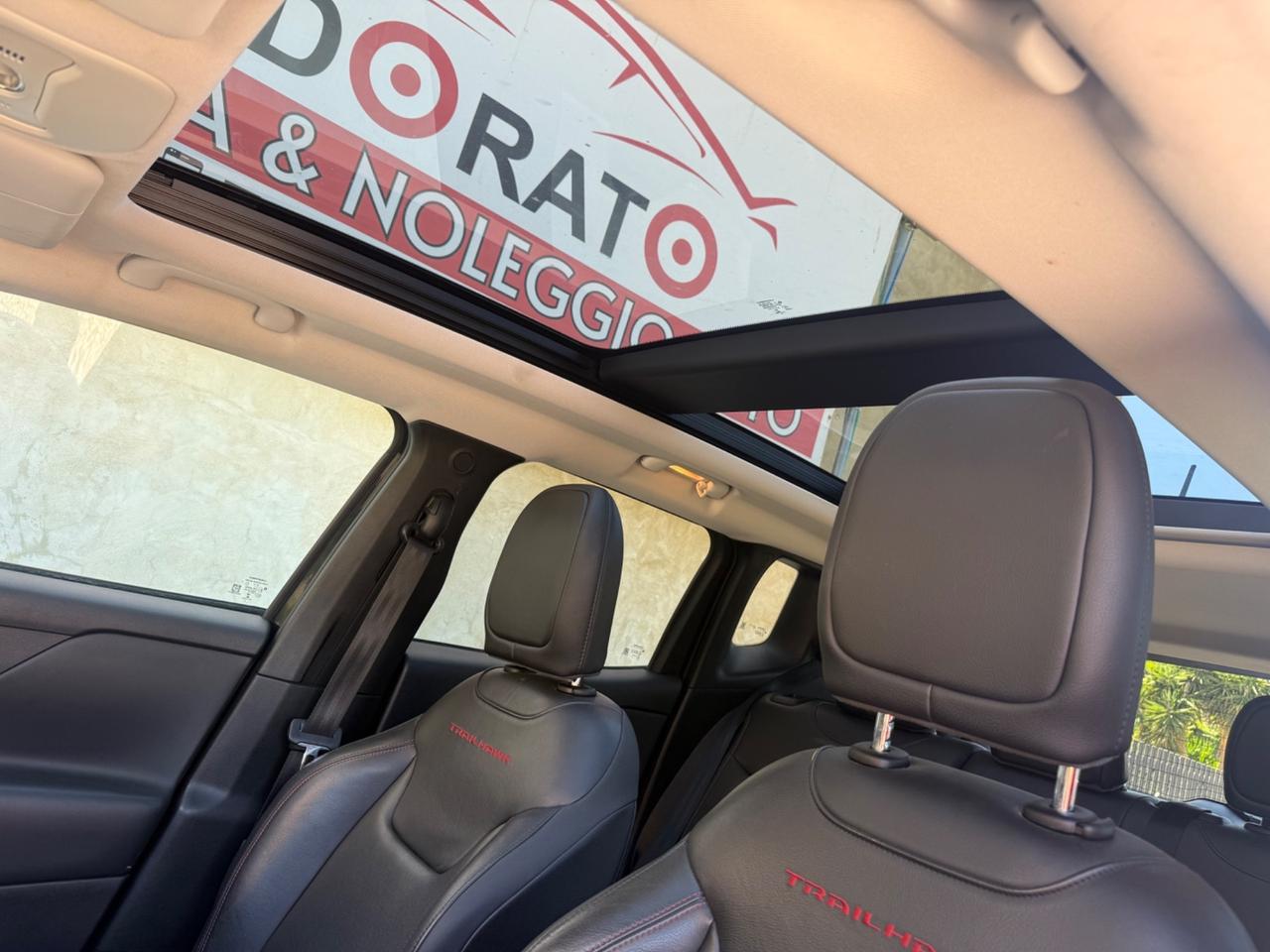 Jeep Renegade 2.0 Mjt 170CV 4WD Active Drive Low Trailhawk