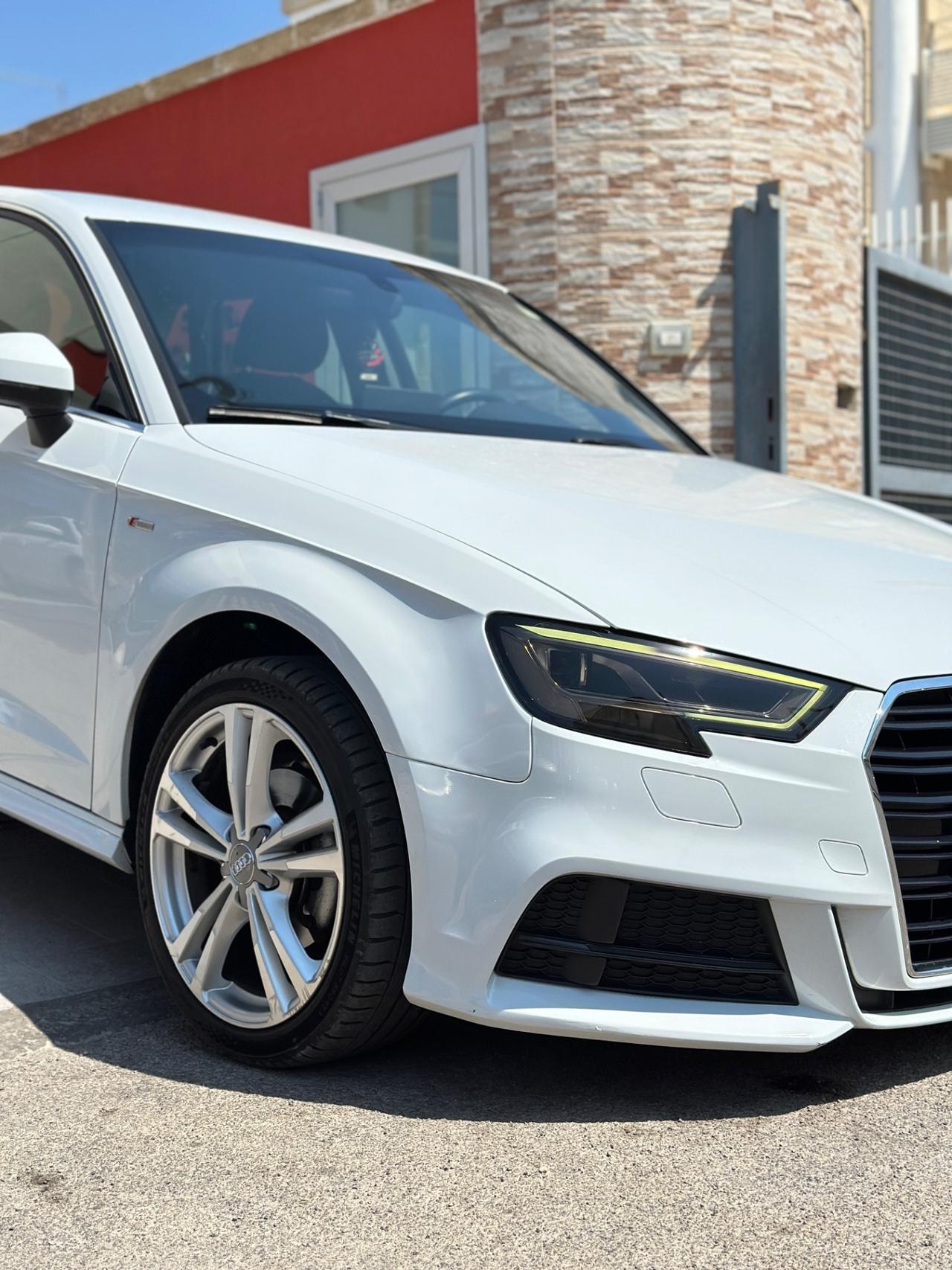 Audi A3 Admired S tronic-2019-VIRTUAL-MATRIX/18”
