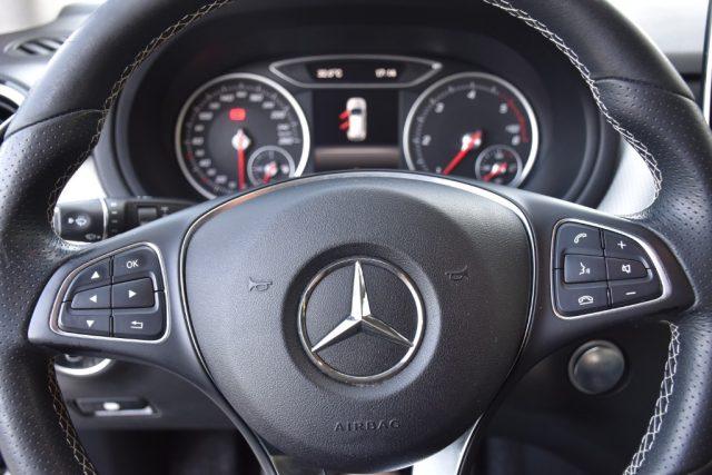 MERCEDES-BENZ B 180 d Premium *Navigatore, Telecamera*