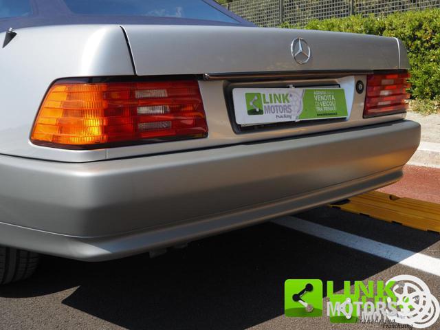 MERCEDES-BENZ SL 300 R129