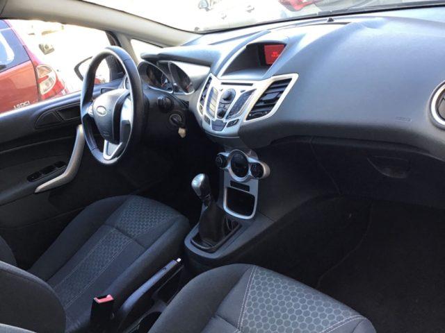 FORD Fiesta 1.6 TDCi 90cv 5p Titanium