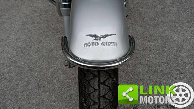 MOTO GUZZI V7 700 prima serie