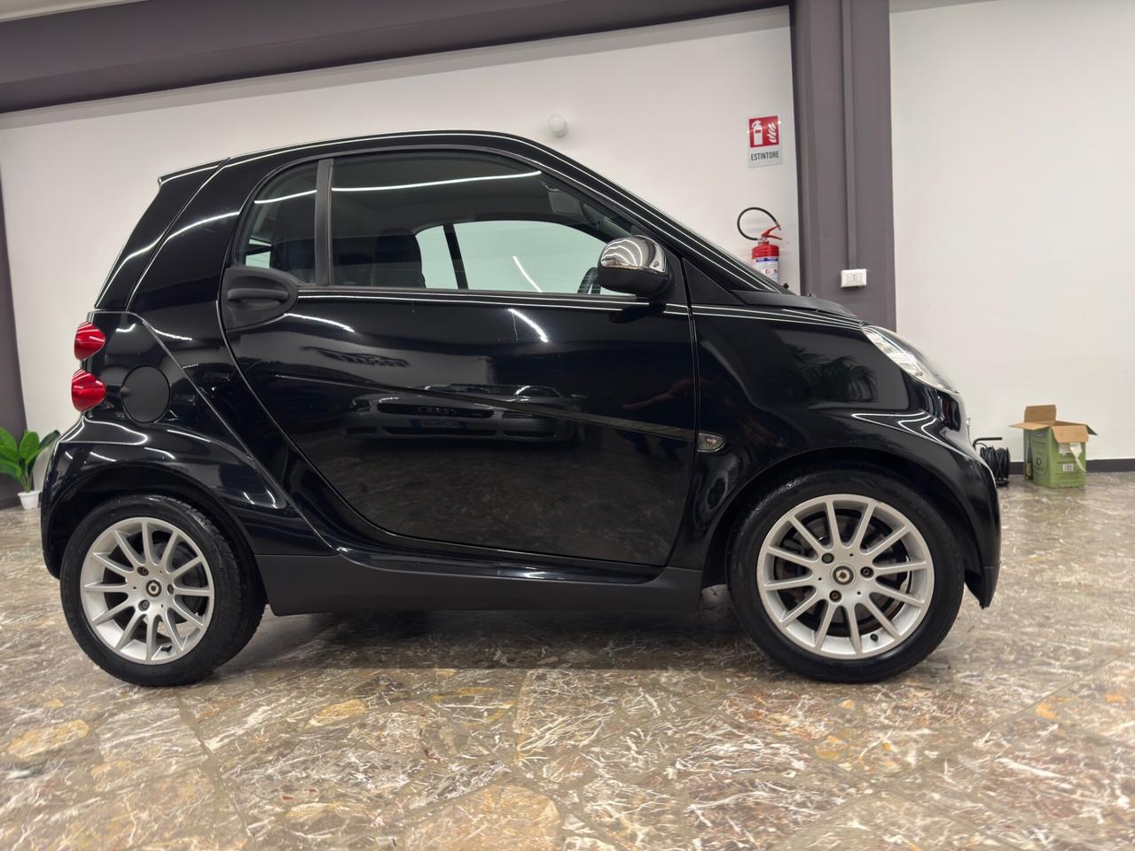 Smart ForTwo 1.0 cambio F1 - BlackTie Edition - 2010