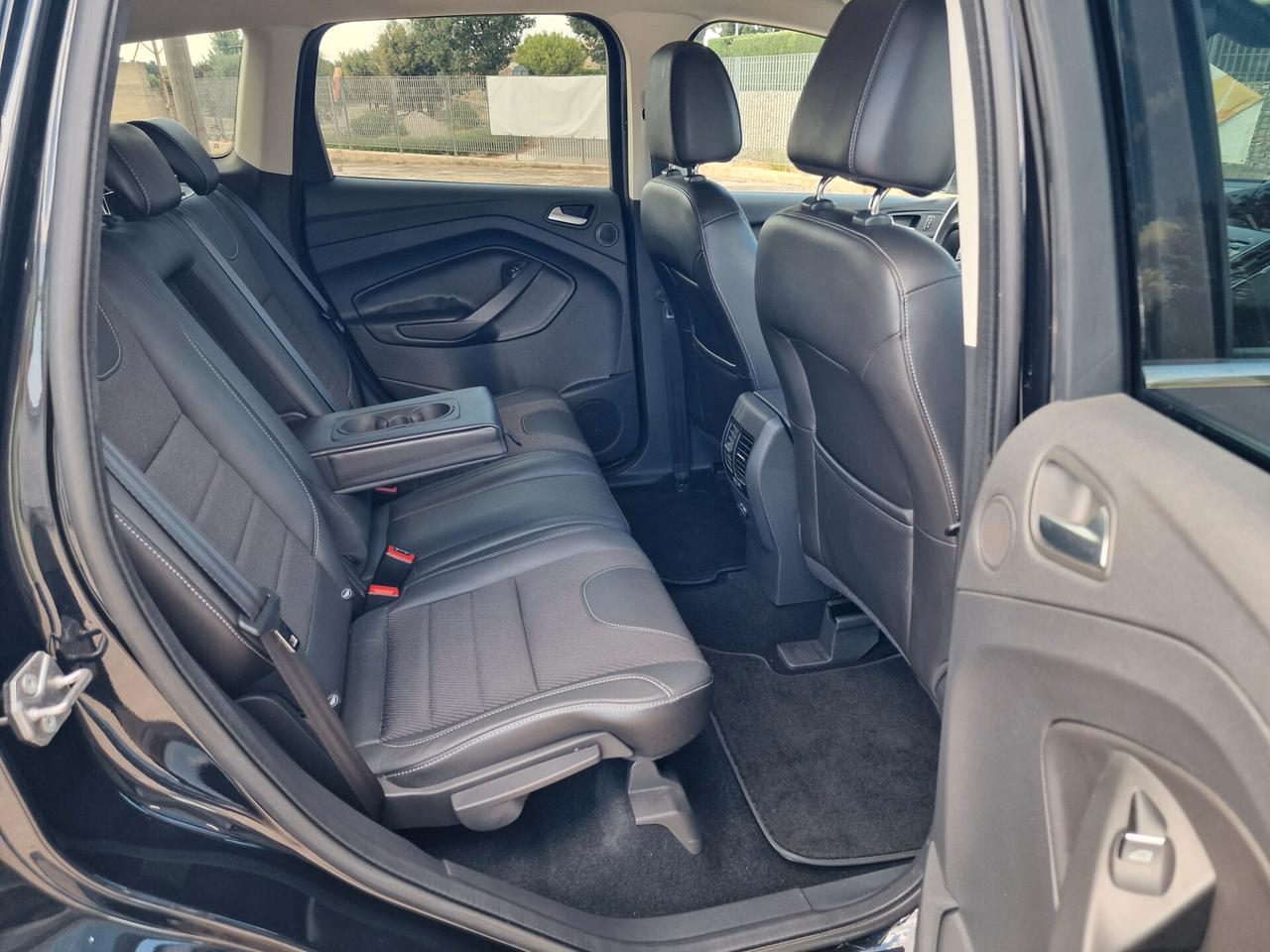 Ford Kuga 2.0 TDCI 140 CV 2WD Titanium