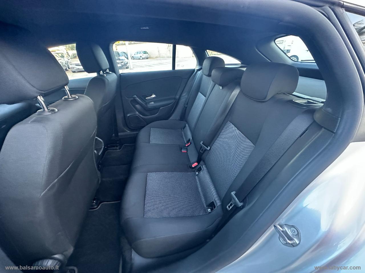 MERCEDES-BENZ CLA 180 d Aut. Shooting Brake Bus. Extra
