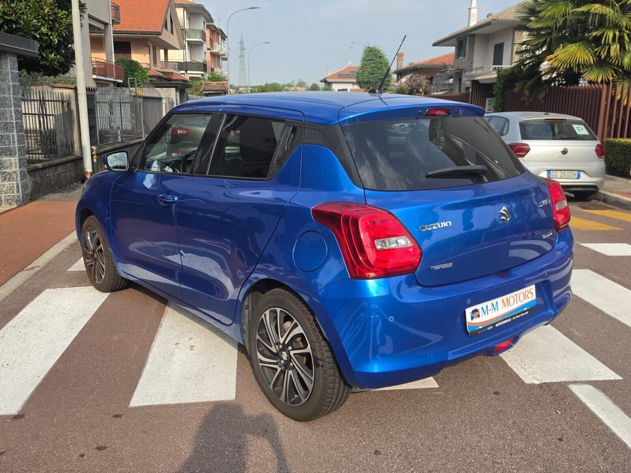 Suzuki Swift 1.2 Hybrid Top