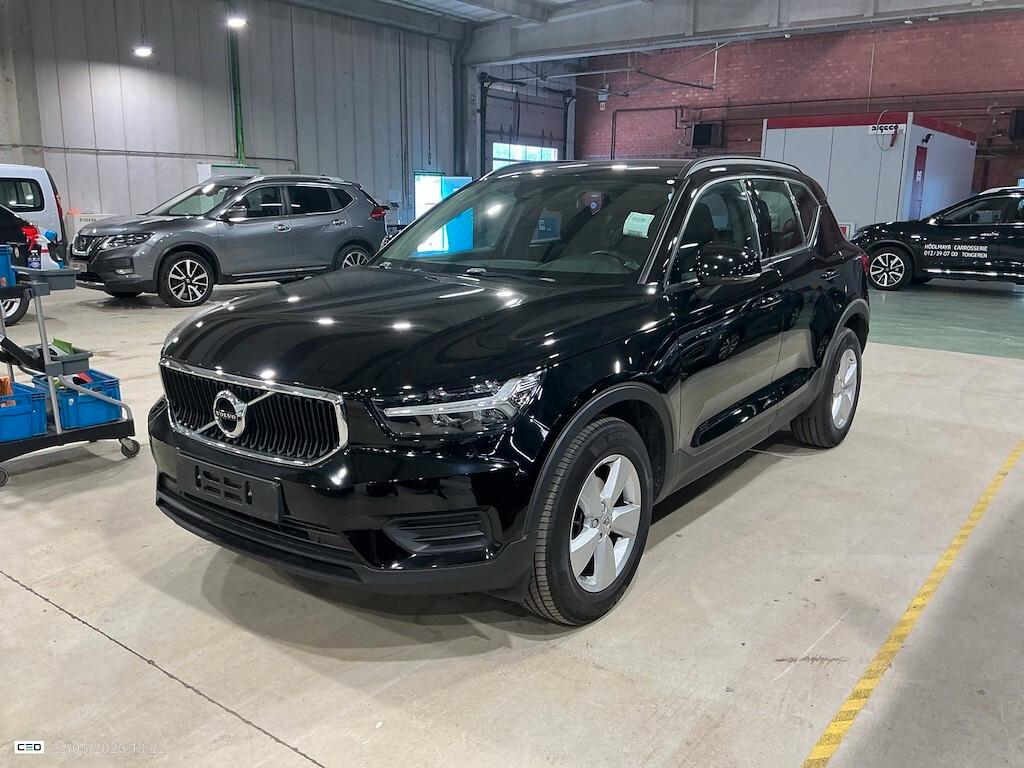 VOLVO XC40 1.5 T2 129CV 6M. MOMENTUM PRO ( FARI LED - COCKPIT - CRUISE - NAVI - MIRROR - SENSORI POST. )