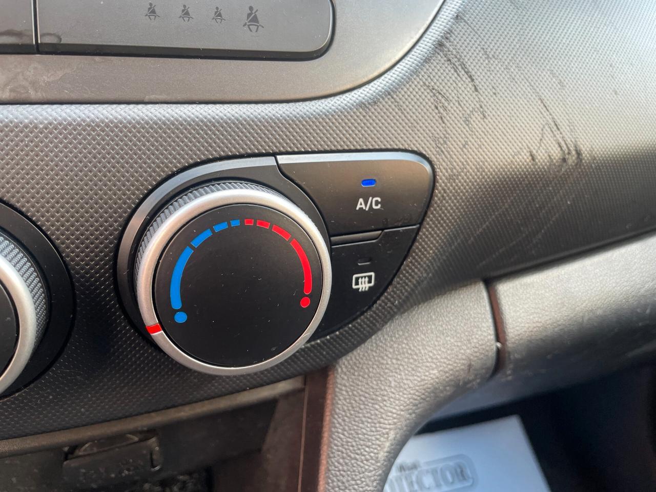 Hyundai i10 NEOPATENTATI - BENZINA EURO 6