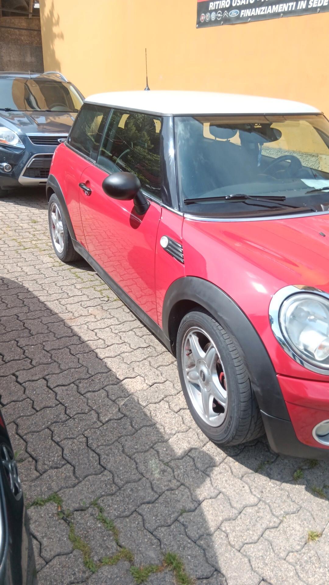 Mini 1.4 16V One Chili