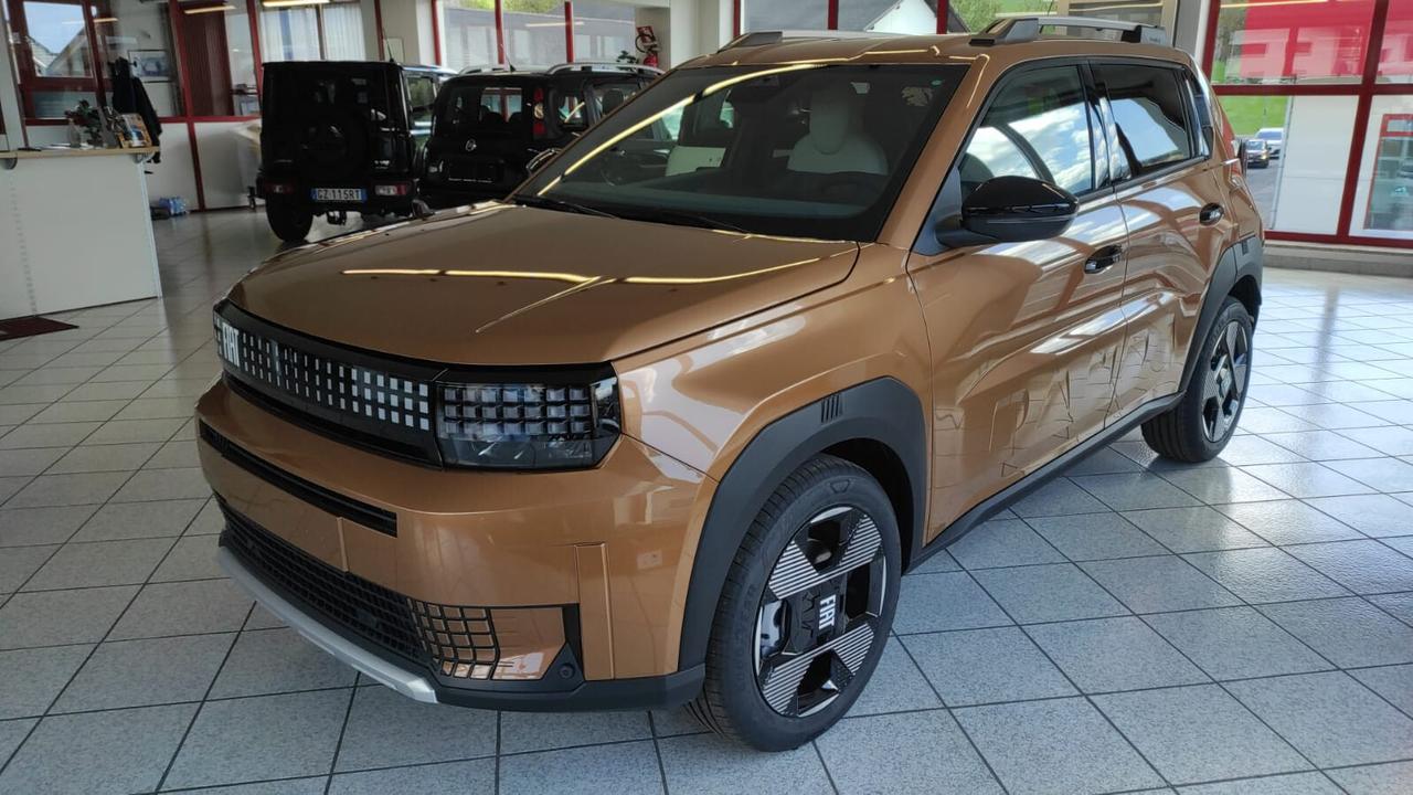 FIAT GRANDE PANDA IBRIDA LA PRIMA