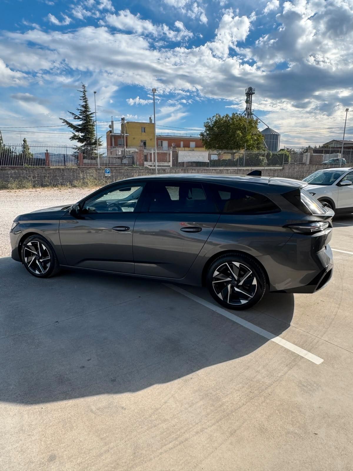 Peugeot 308 BlueHDi 130 S&S EAT8 SW Allure Pack