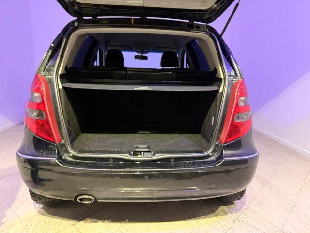 MERCEDES-BENZ A 170 Avantgarde