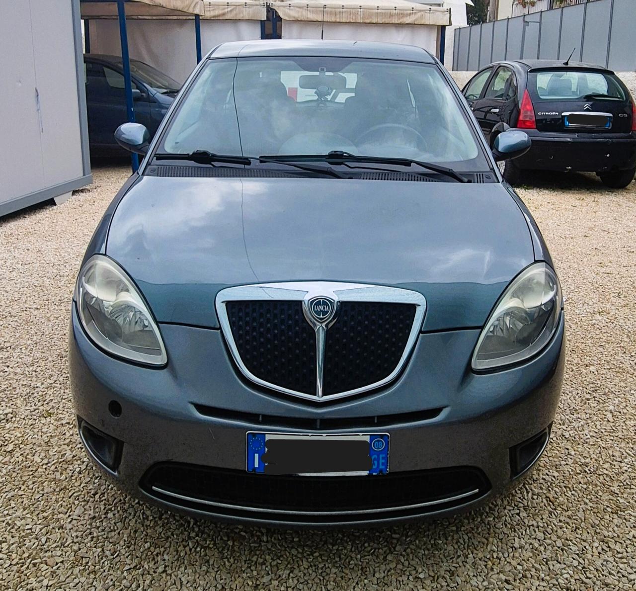 Lancia Ypsilon 1.2 versione oro