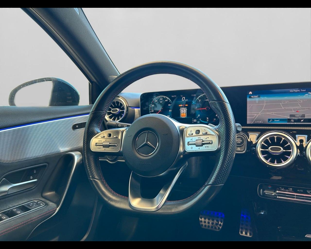 Mercedes-Benz Classe A - W177 2018 - A 180 d Premium auto