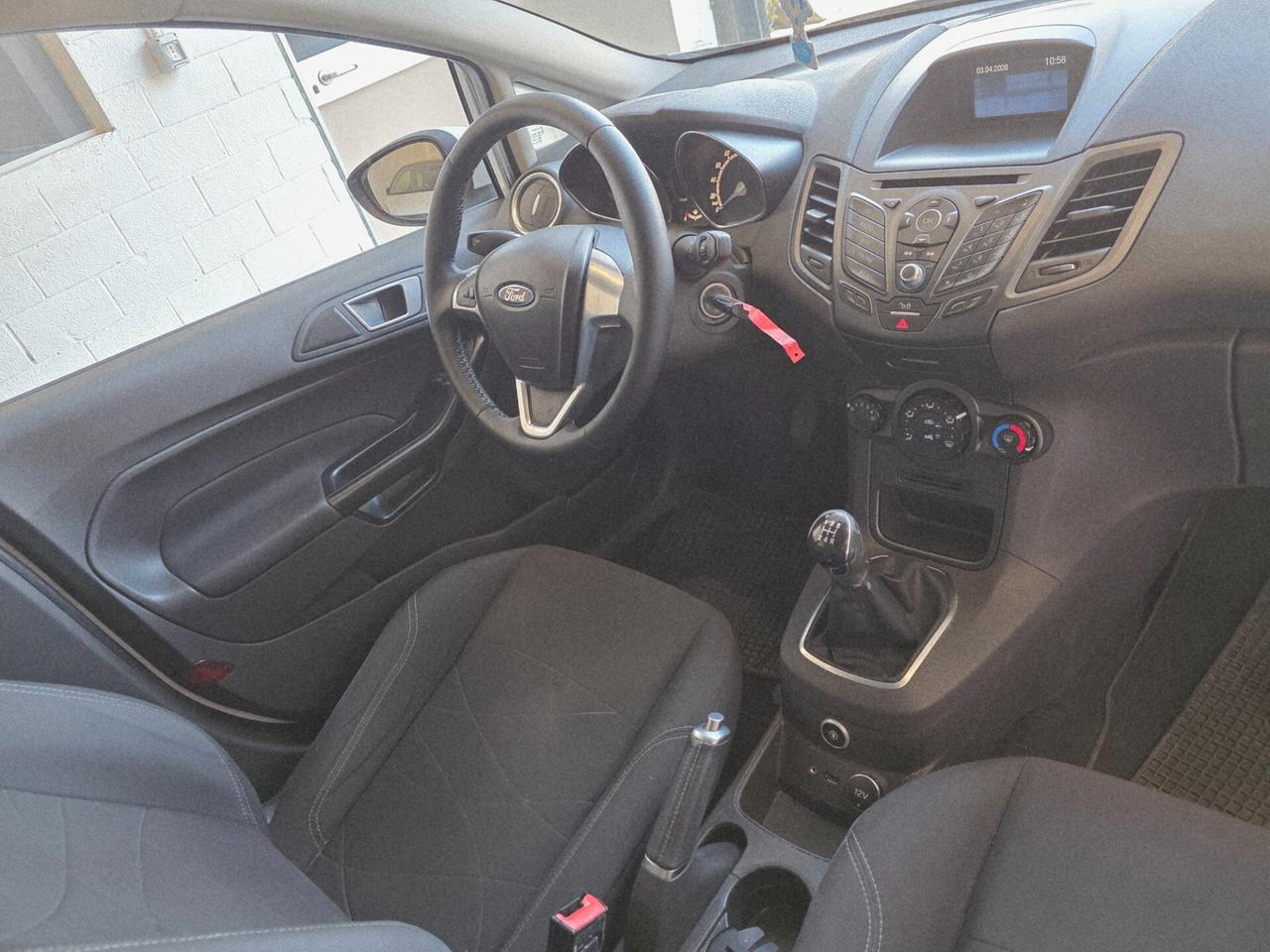 Ford Fiesta 1.4 5 porte GPL Unico Proprietario