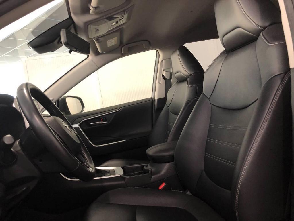 Toyota RAV4 2.5 VVT-iE Hybrid Lounge 2WD E-CVT