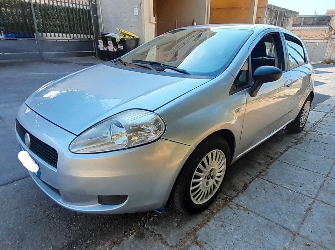 Fiat Grande Punto 1.3 MJT 75 CV 5 porte Active