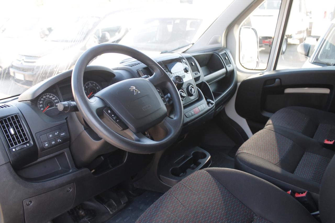Peugeot Boxer furgone
