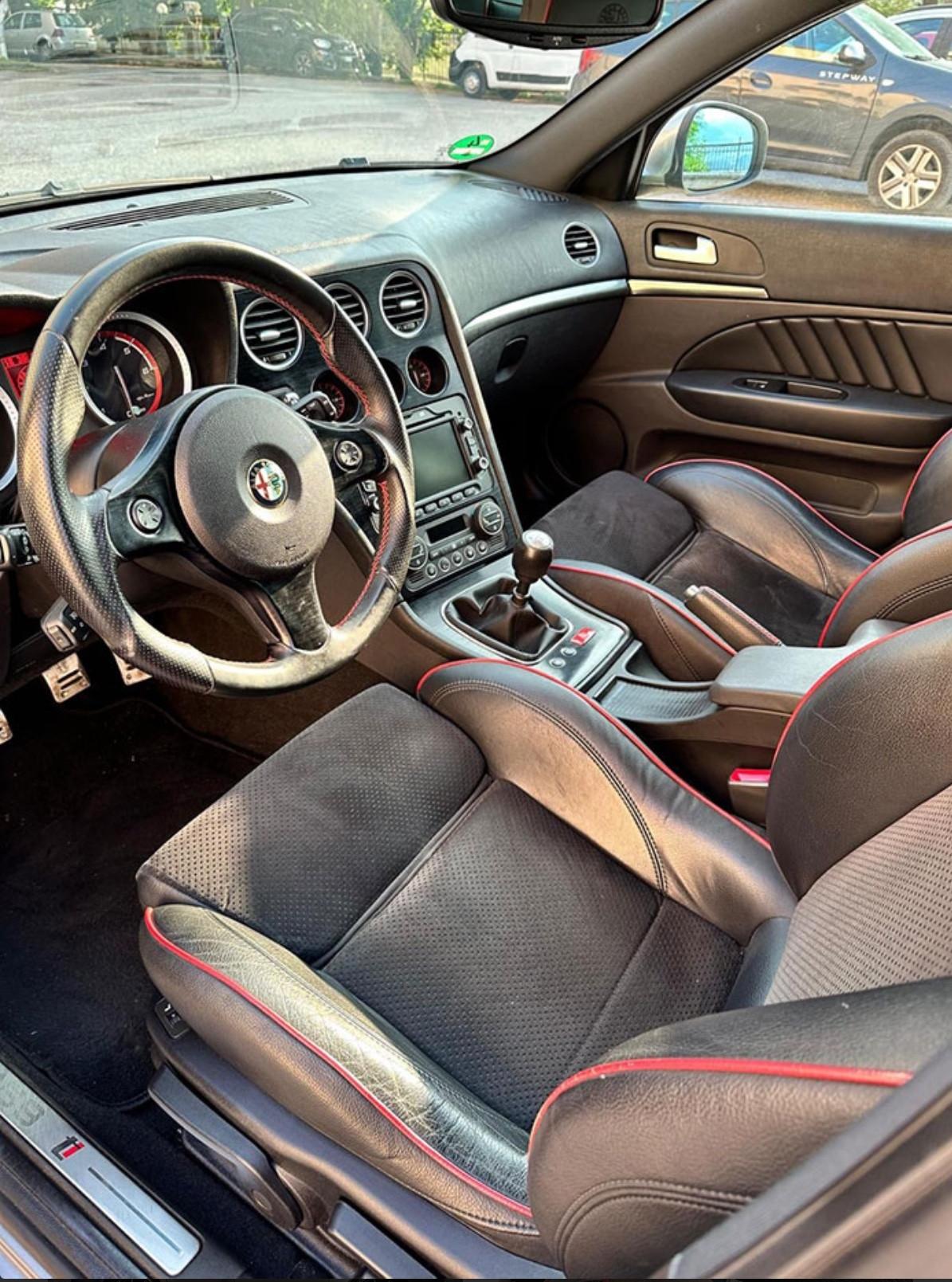 Alfa Romeo 159 2.0 JTDm Turismo internazionale