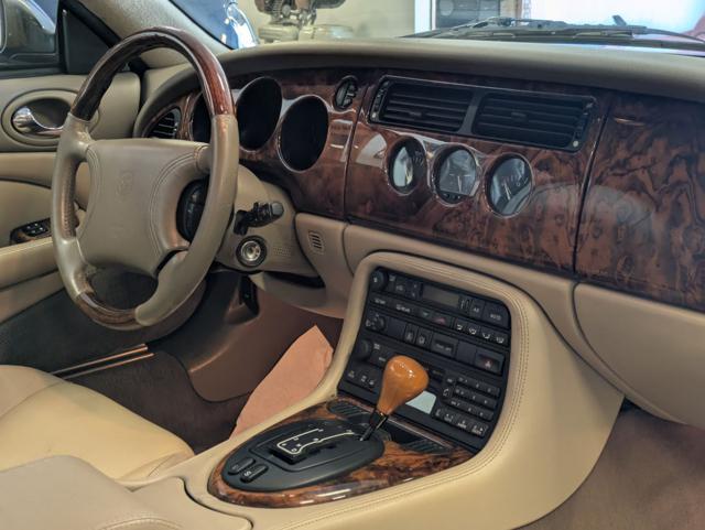 JAGUAR XKR 4.0cc 363cv SUPERCHARGED