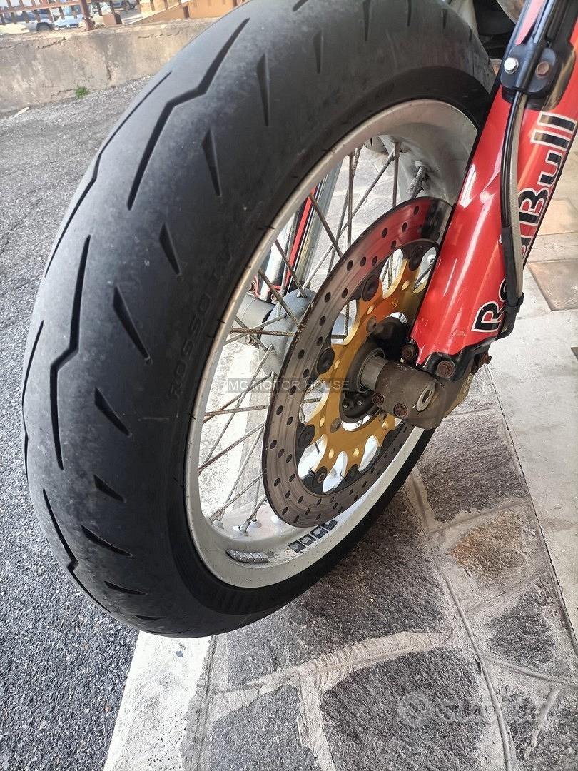 Husqvarna 610 sm +casco+ rate senza busta+permute