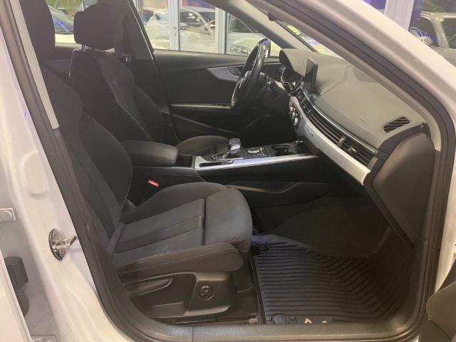 AUDI A4 Avant 40 TDI quattro S tronic Business Sport