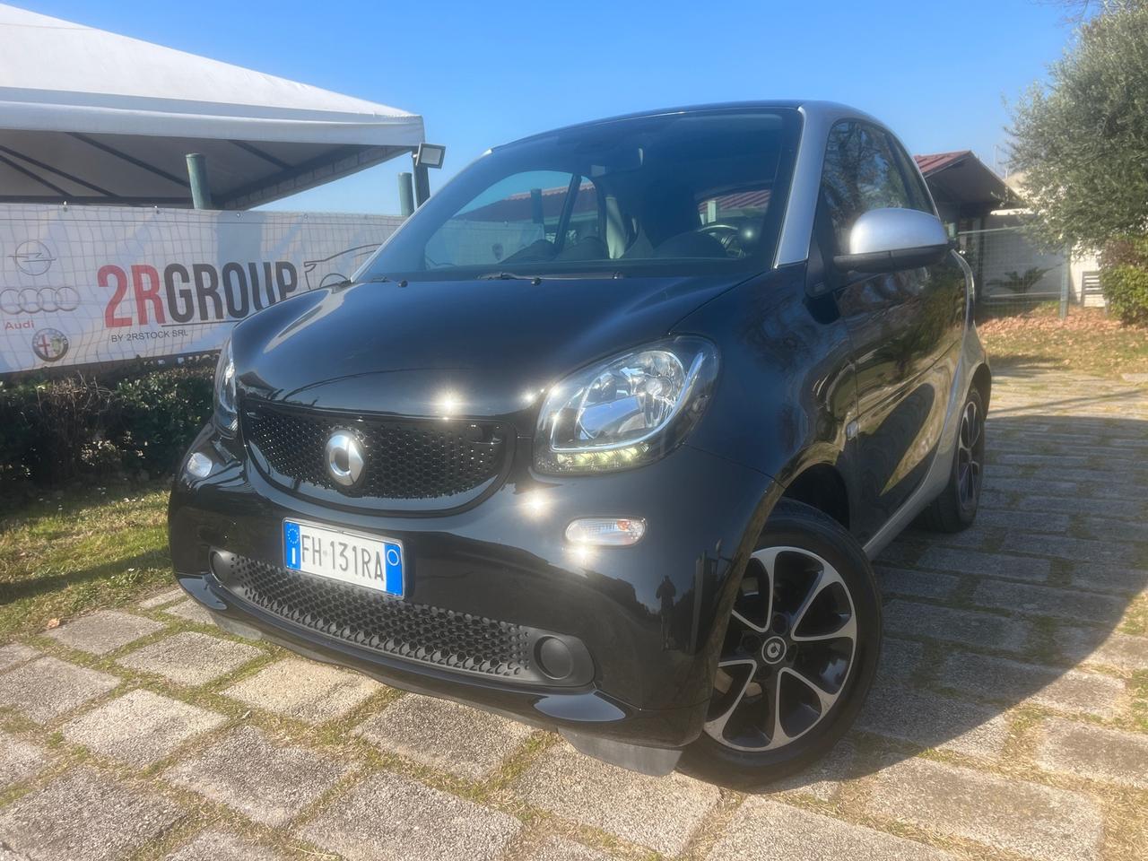 Smart ForTwo 1.0 52KW twinamic Passion-2017