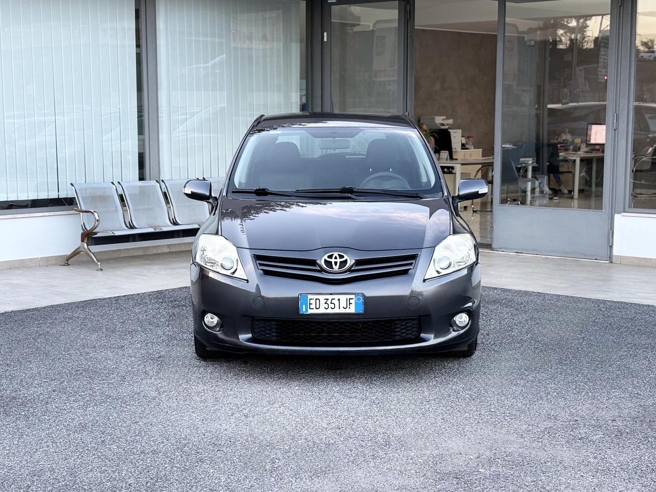 Toyota Auris 1.3 Benzina 100CV E5 - 2010