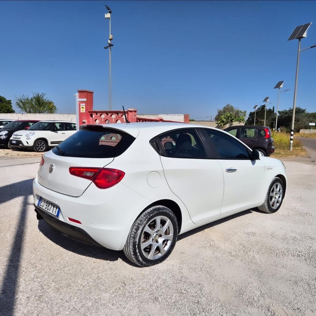 Alfa Romeo Giulietta 1.6 JTDm-2 105 CV Progression