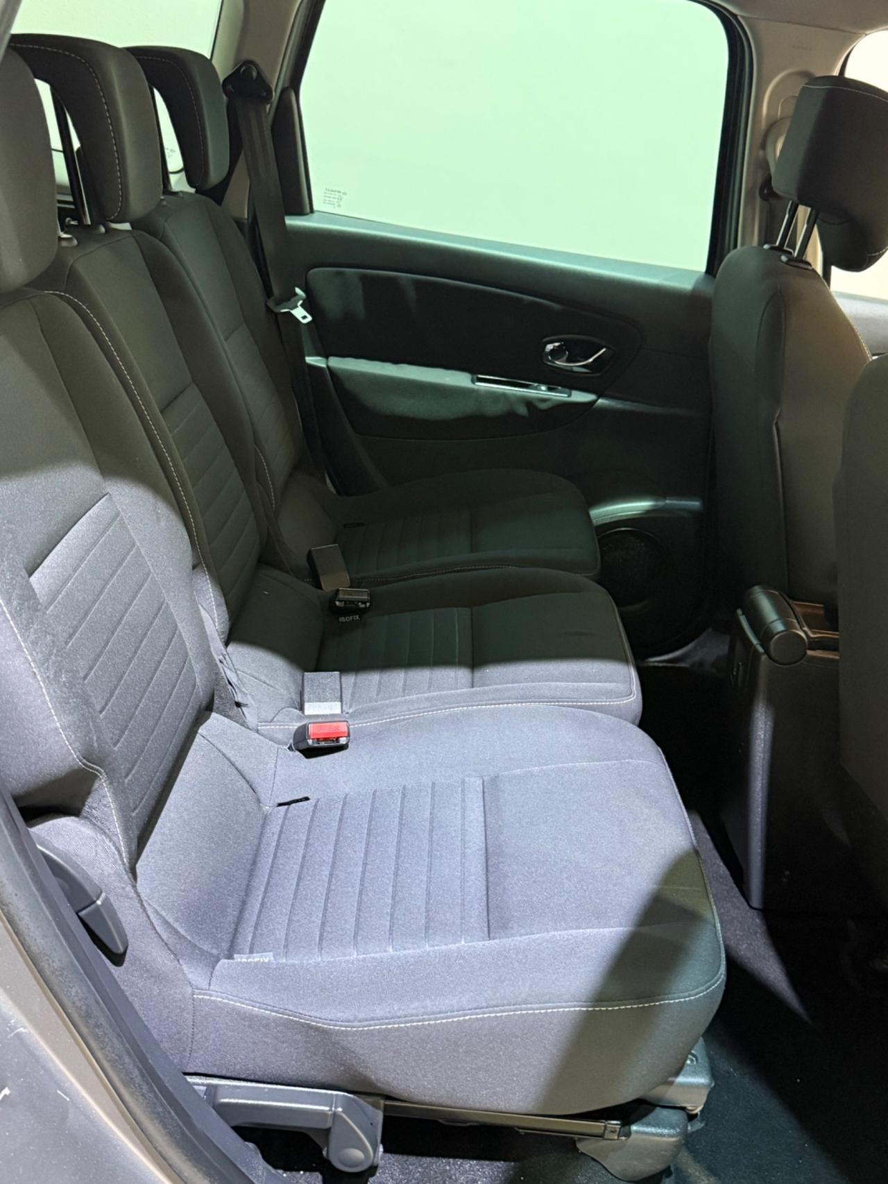 Renault Grand Scenic dCi 8V 110 CV LIMITED 7 POSTI