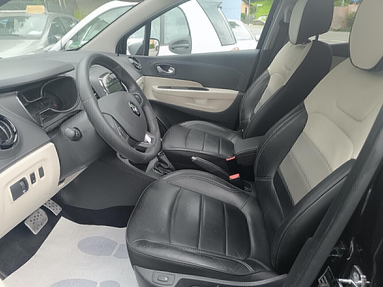 Renault Captur 1.2 AUTOMATIC 20.000KM PELLE GANCIO TRAINO