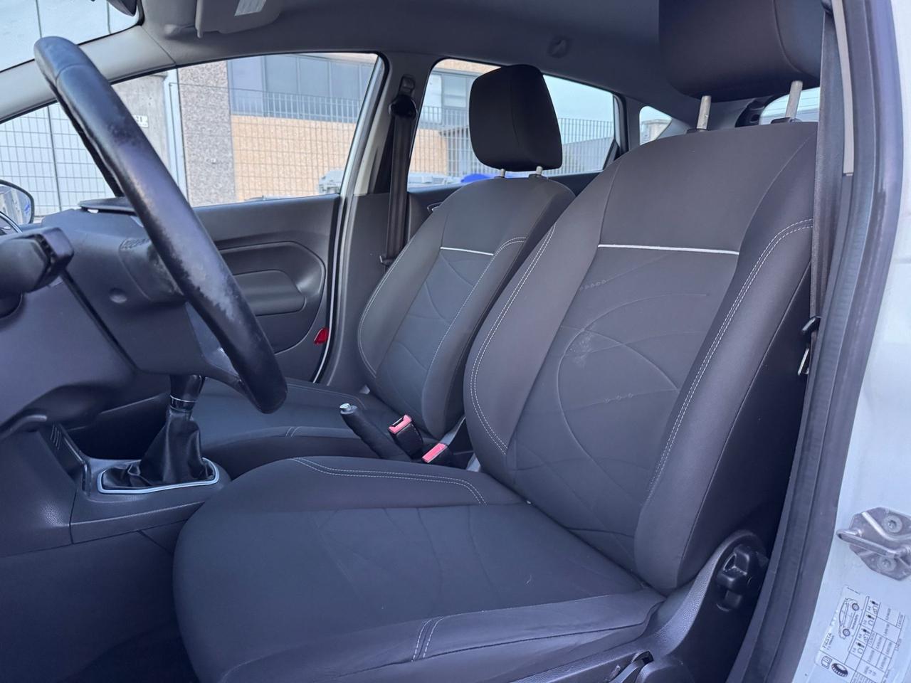 Ford Fiesta 1.5 TDCi Titanium GARANZIA 12 m