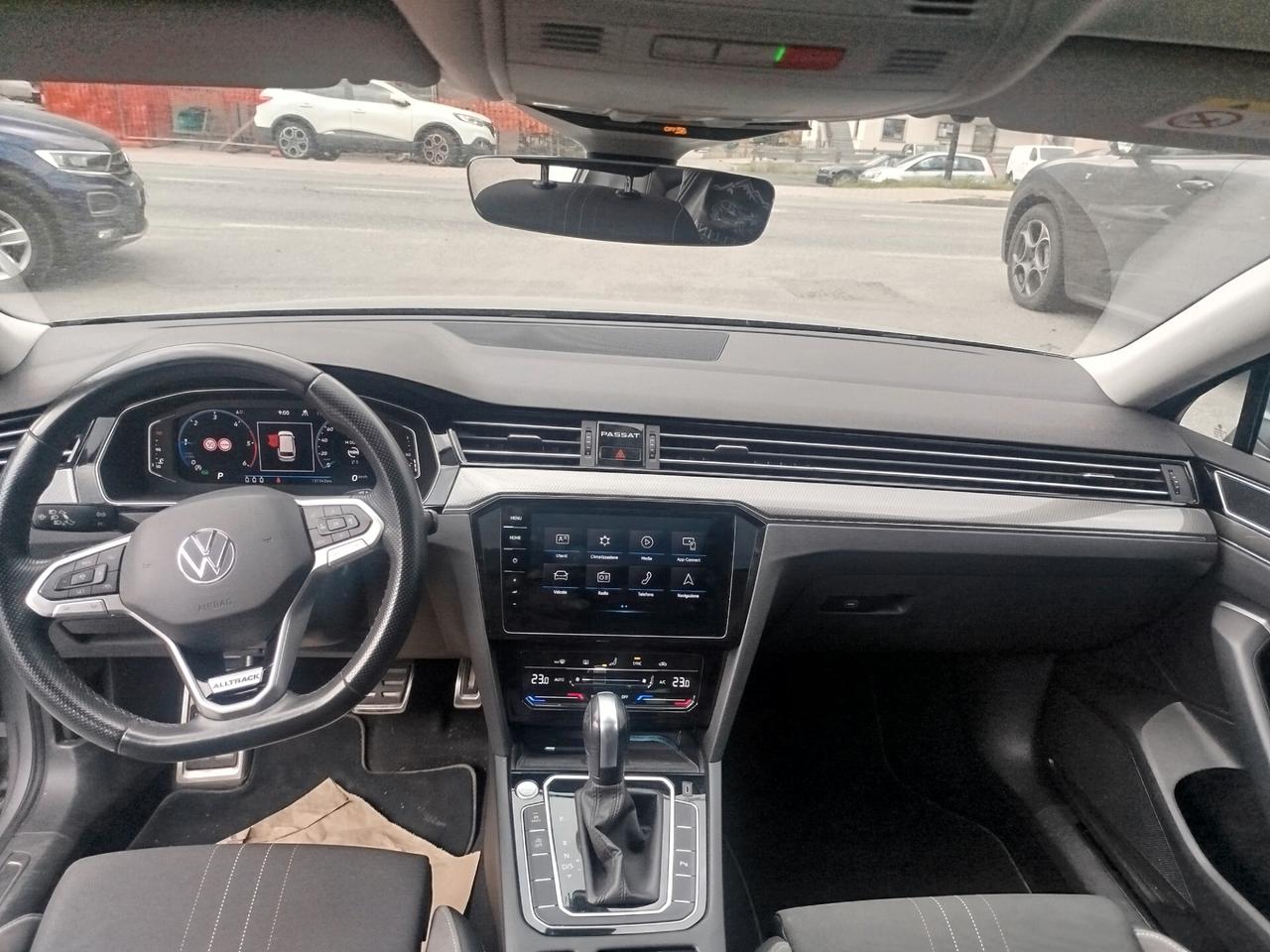Volkswagen Passat Variant 2.0 TDI SCR 200 CV 4MOTION DSG Executive