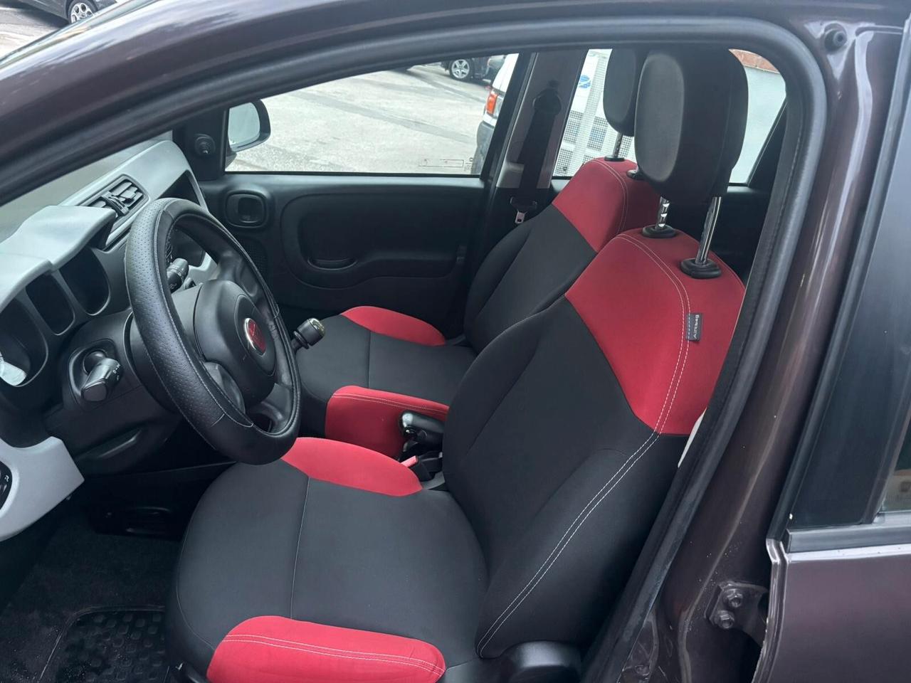 Fiat Panda 0.9 TwinAir Turbo Natural Power Lounge