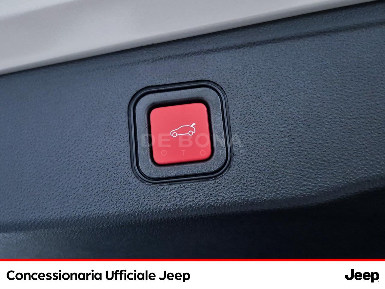 Jeep Avenger 1.2 turbo e-hybrid mhev altitude fwd 110cv edct6